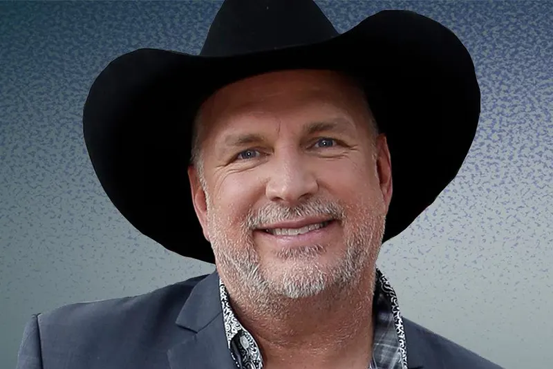 Garth brooks the thunder rolls oldiessong